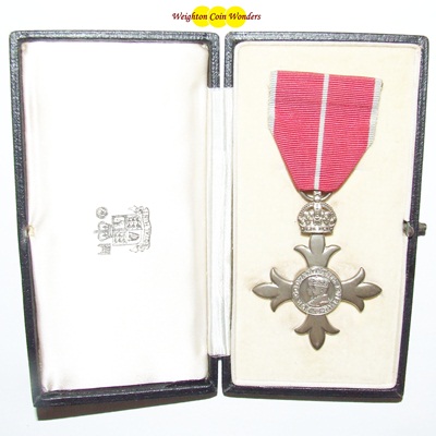 Most Excellent Order of the British Empire - M.B.E 2nd Military - Click Image to Close